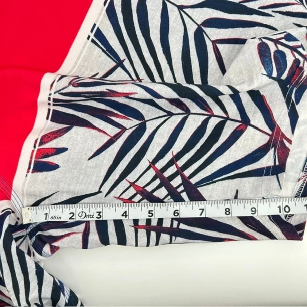 Old Navy California Mens Board Shorts Size 38 Tropical Palm Colorblock Blue Red